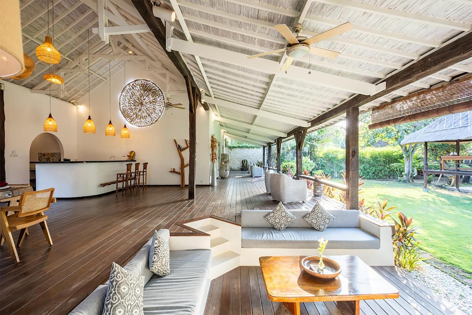 4 Bedroom Villa - Kerobokan スミニャック エクステリア 写真