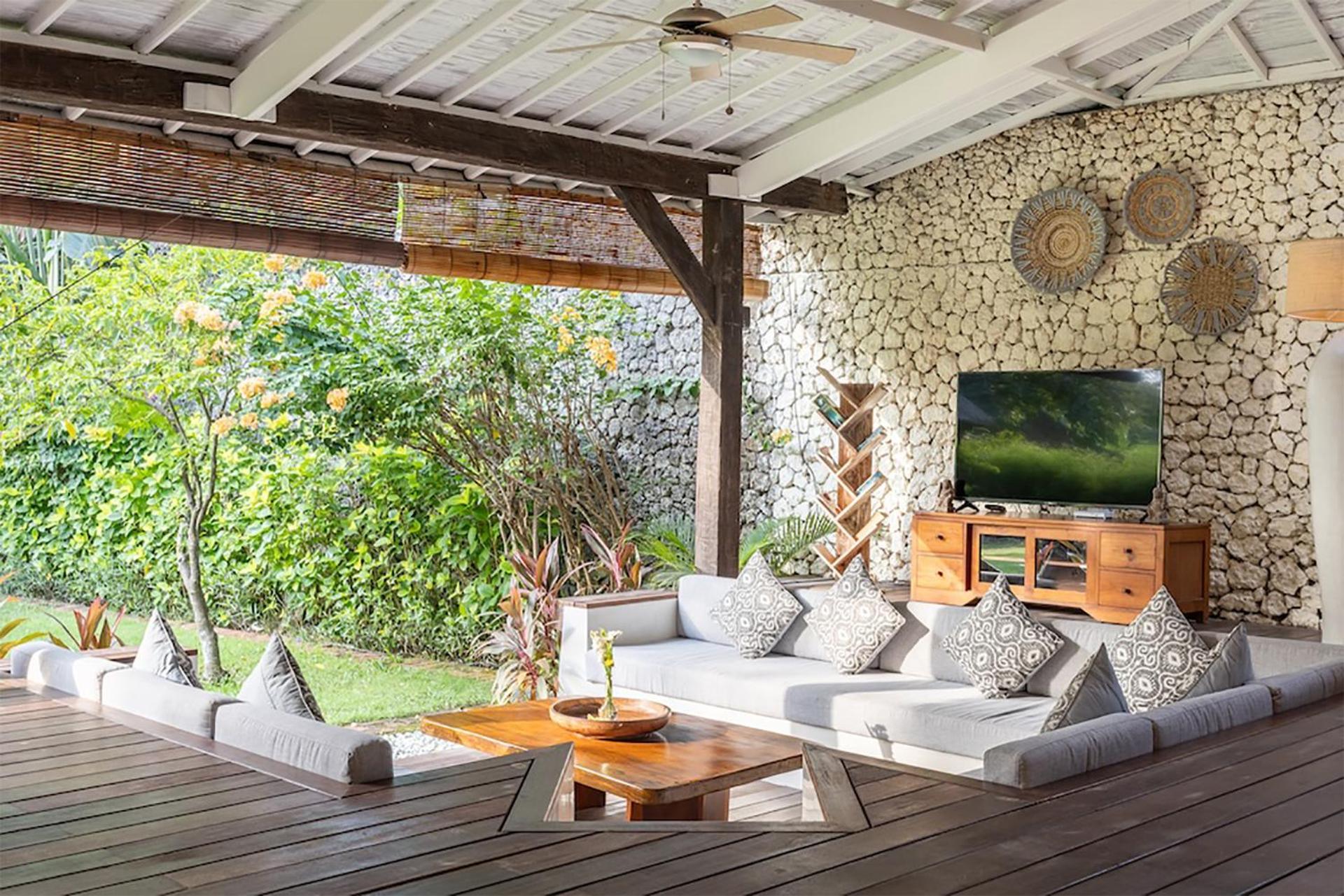 4 Bedroom Villa - Kerobokan スミニャック エクステリア 写真