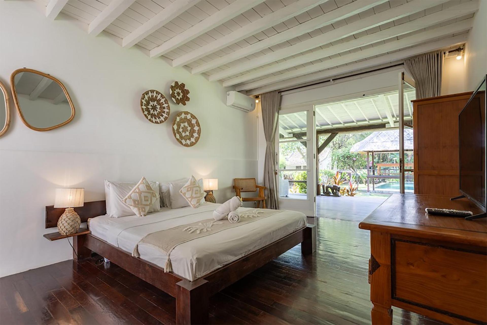 4 Bedroom Villa - Kerobokan スミニャック エクステリア 写真