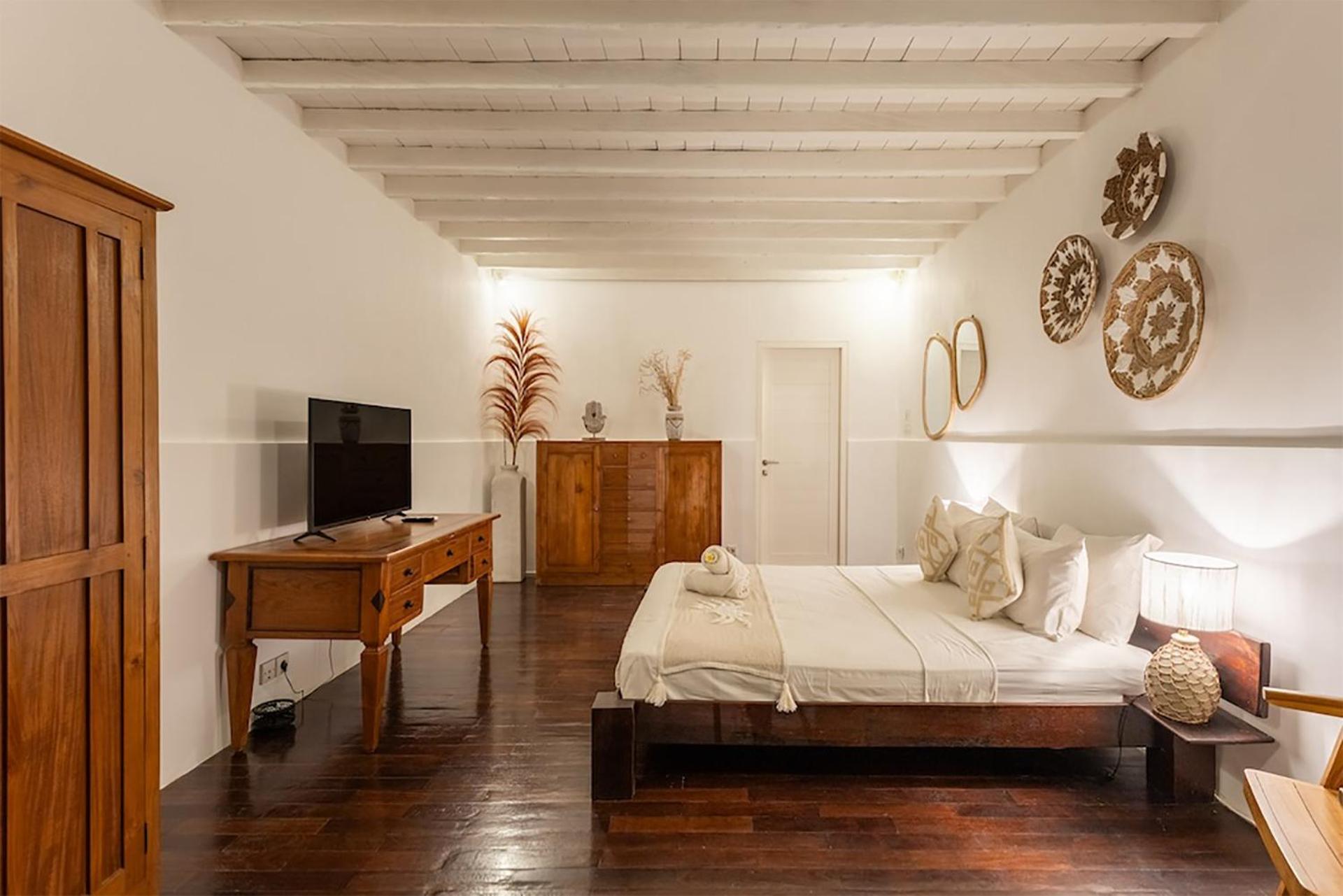 4 Bedroom Villa - Kerobokan スミニャック エクステリア 写真