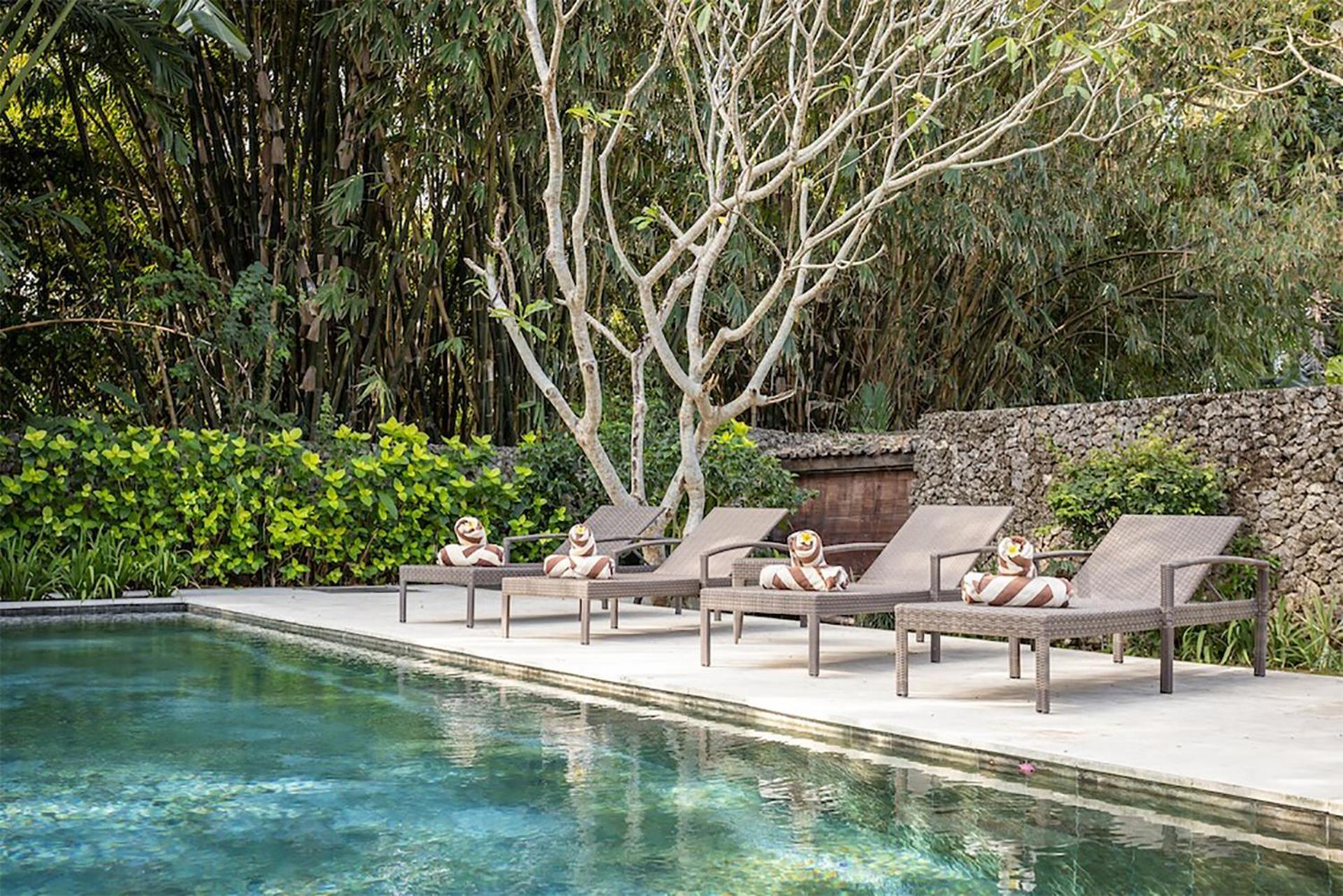 4 Bedroom Villa - Kerobokan スミニャック エクステリア 写真